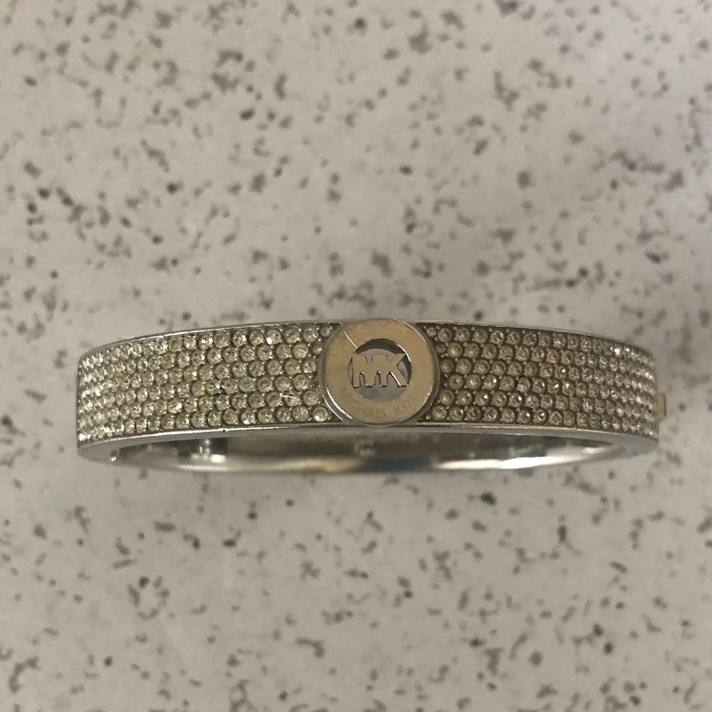 Michael Kors Fulton Crystal Pave Logo Bangle Silve